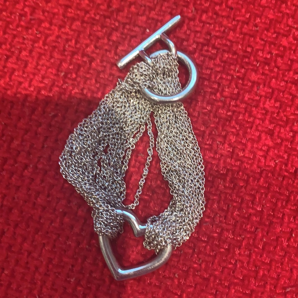 FLASH SALE Tiffany&Co. heart toggle bracelet